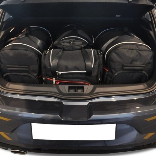 RENAULT MEGANE HATCHBACK 2016+ TORBY DO BAGAŻNIKA 4 SZT