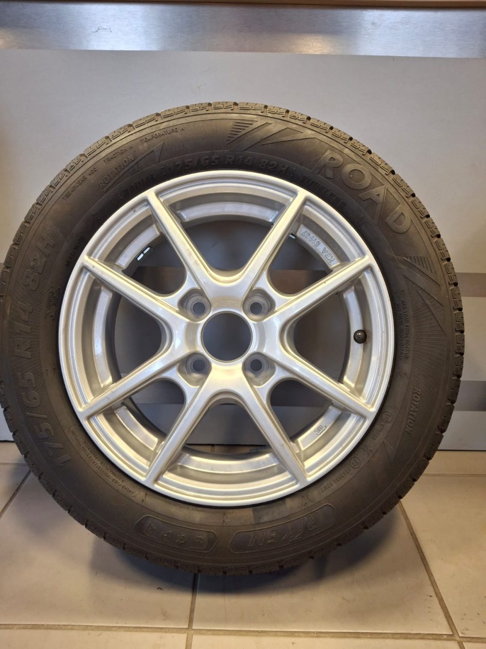 Kompletne koła aluminiowe 175/65 5.5x14cali Riken Road Et43 4x100 Platin - obrazek 2